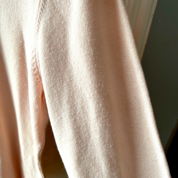 GUESS sweater Light Peachy Pink long sleeves top Metallic words - Picture 6 of 6